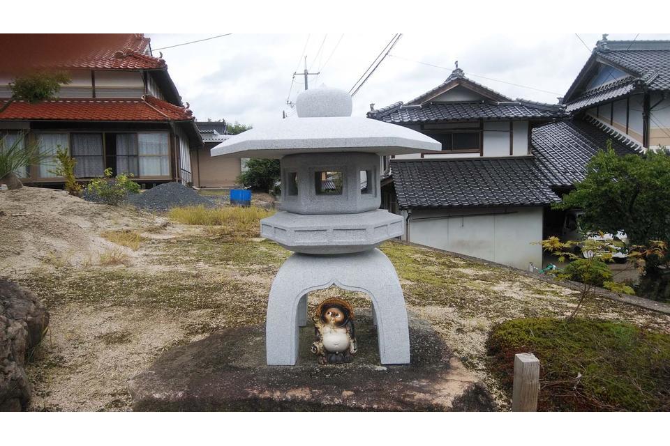 古代型雪見灯籠の画像